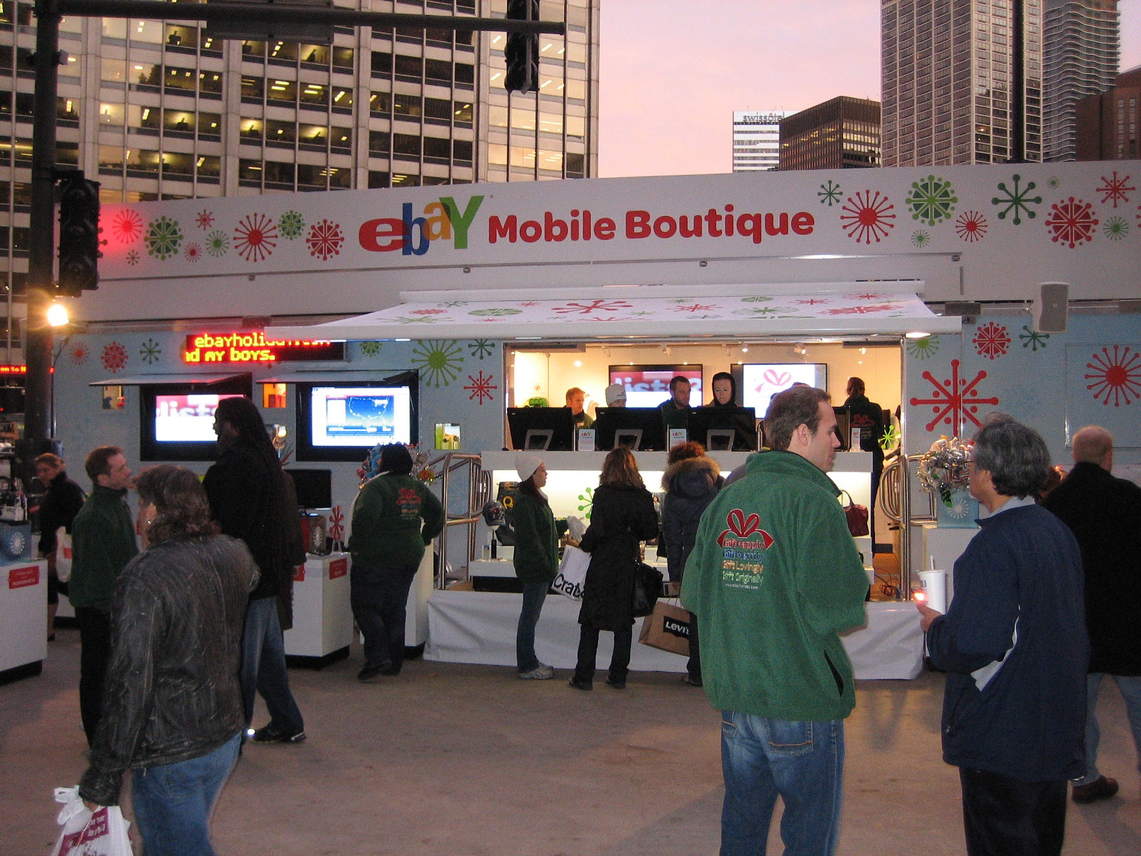 Front of eBay Mobile Boutique